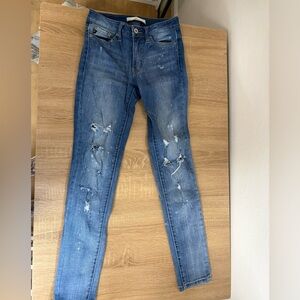 KanCan Distressed Skinny Blue Jeans